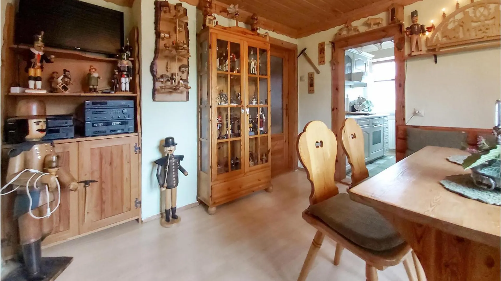 Lovely Apartment In Bad Schlema Ot Wildb, 슈니베르크